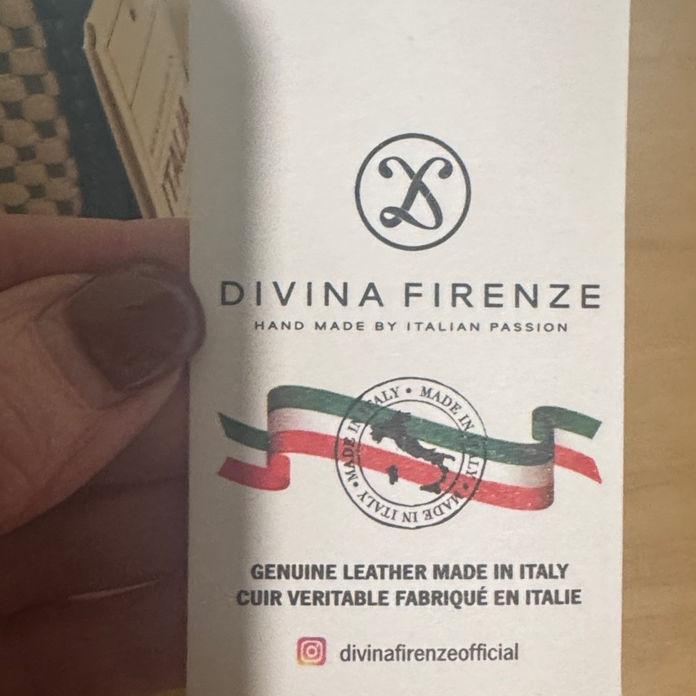 DIVINA FIRENZE LEATHER HANDBAG NWT - Picture 13 of 16